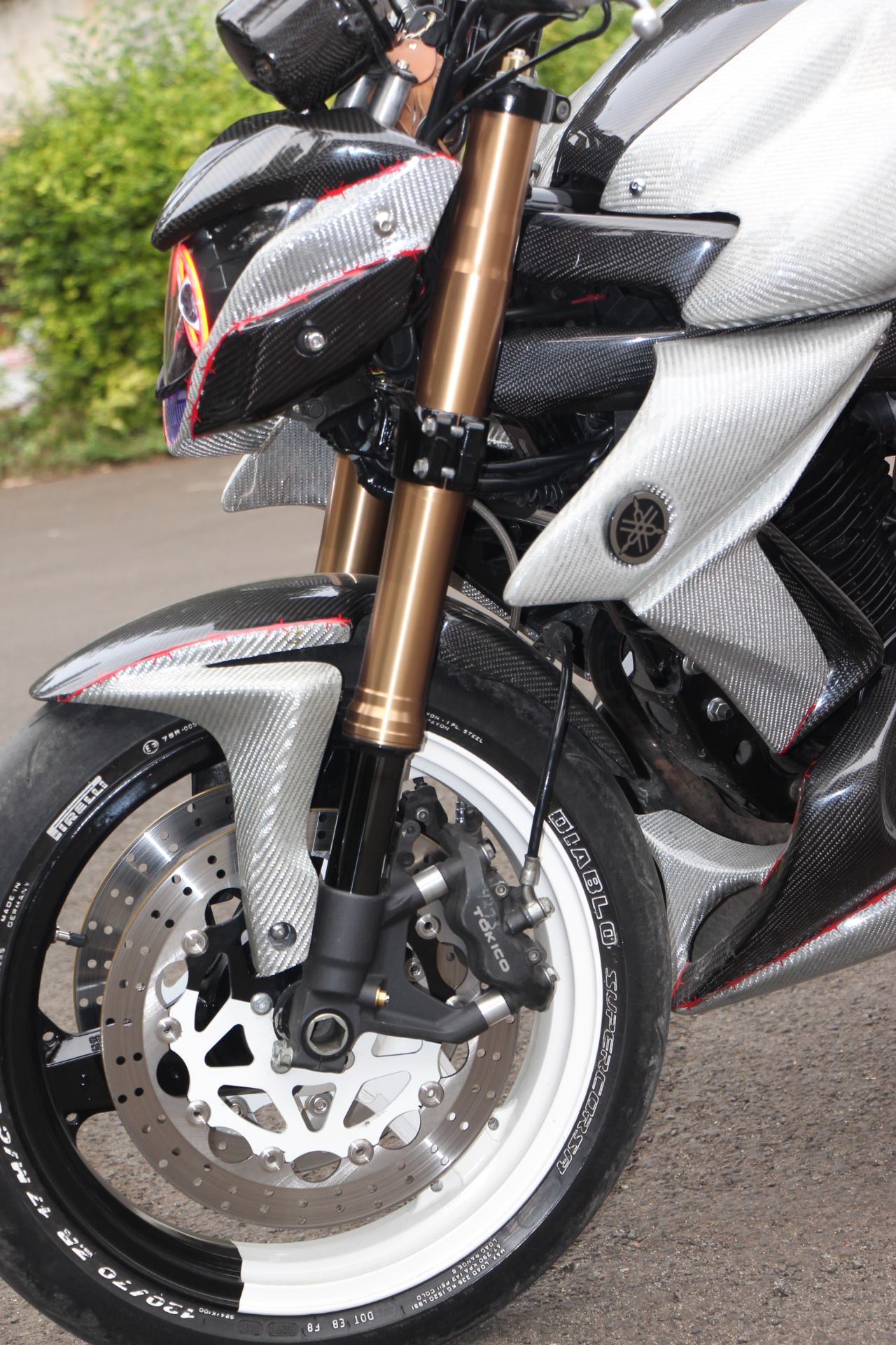 Modifikasi Byson Menggunakan Speedometer Ducati Dan Part Moge